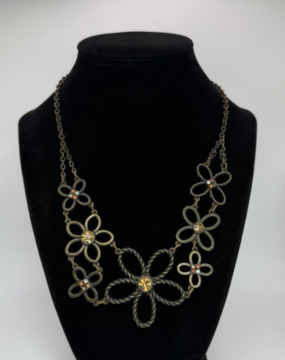 Vintage Floral Statement Necklace Mixed Metal Rhinestone Flower Garden Boho